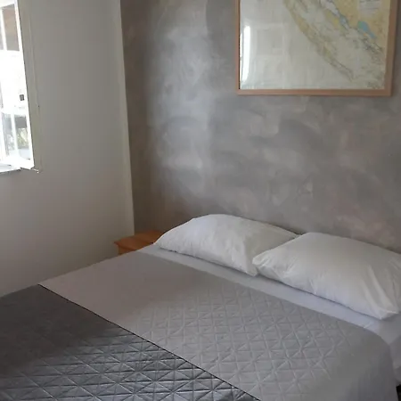 Secluded Fisherman's Cove Zizanj, Pasman - 24722 *