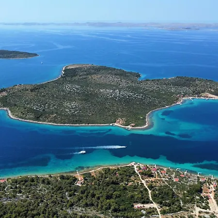 Secluded Fisherman's Cove Zizanj, Pasman - 24722 * ツコン