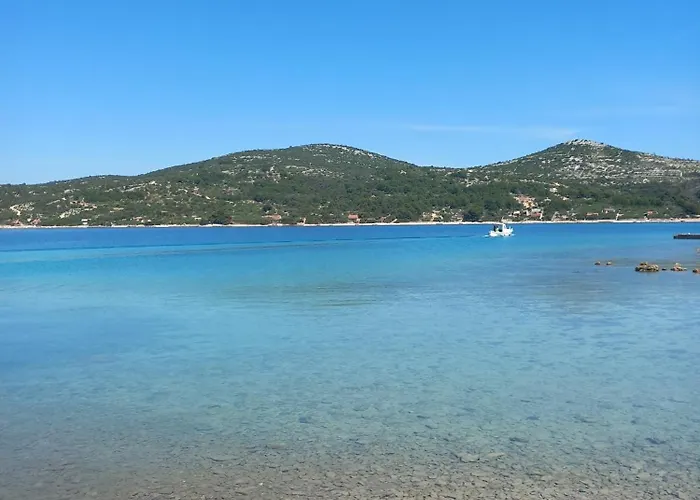 Secluded Fisherman's Cove Zizanj, Pasman - 24722 Semesterbostad